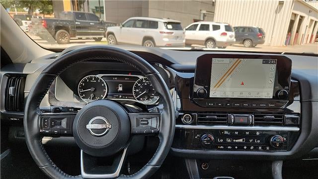 2023 Nissan Pathfinder SL