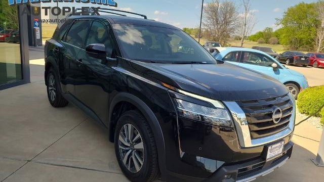 Preowned 2024 Nissan Pathfinder SL for Sale
