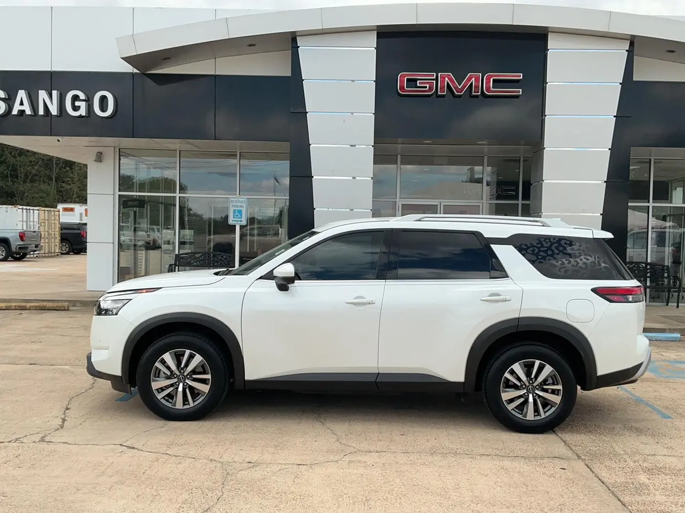 2025 Nissan Pathfinder