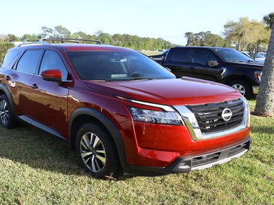 Photo of a 2024 Nissan Pathfinder SL 4DR SUV for sale