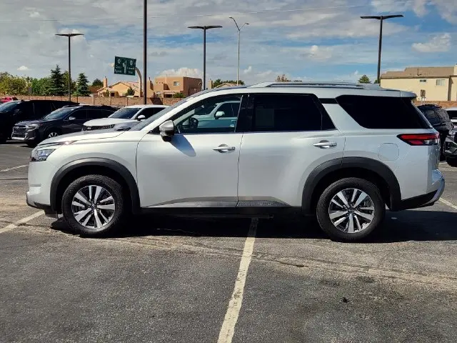 2025 Nissan Pathfinder - $30,995
