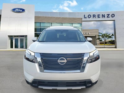 Photo of a 2025 Nissan Pathfinder SL 4DR SUV for sale