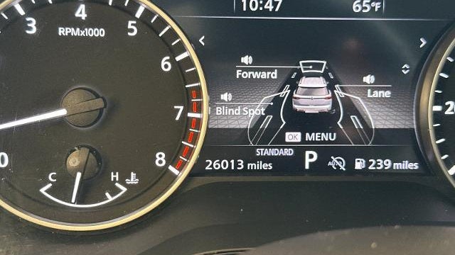 2024 Nissan Pathfinder SL