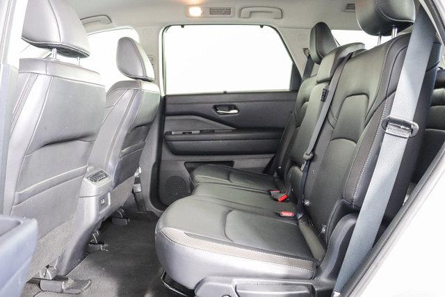 2025 Nissan Pathfinder - $28,000