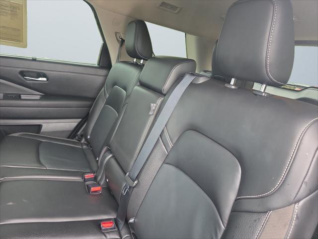 2025 Nissan Pathfinder - $31,520