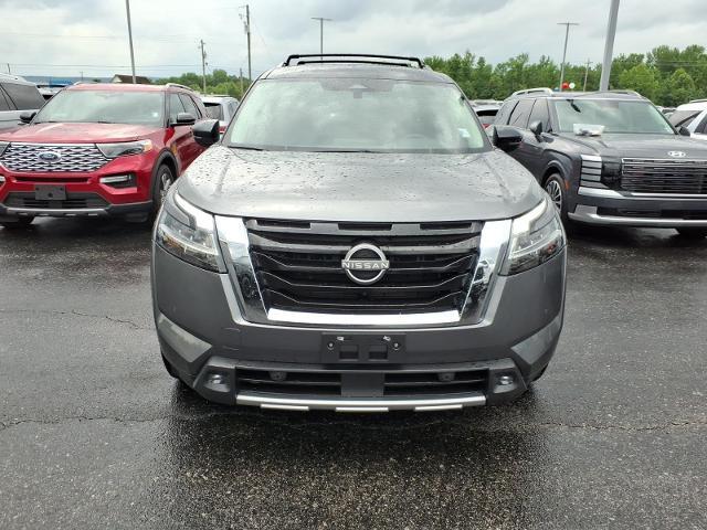 2022 Nissan Pathfinder - $26,900