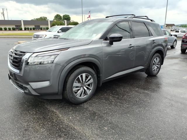 2022 Nissan Pathfinder - $26,900