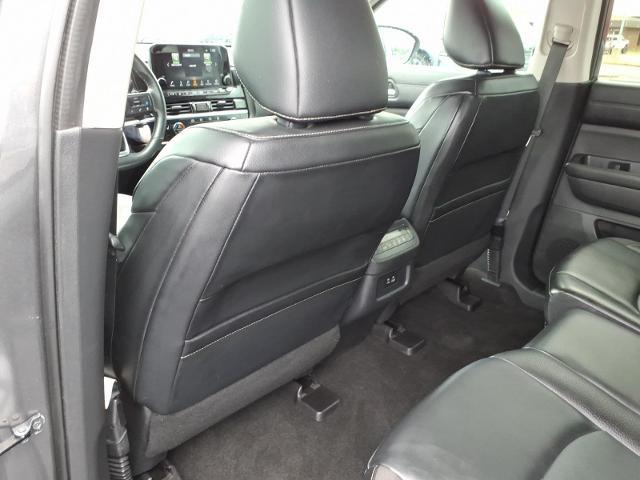 2022 Nissan Pathfinder - $26,900