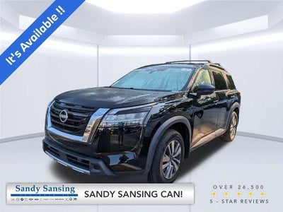 2023 Nissan Pathfinder SL 4DR SUV