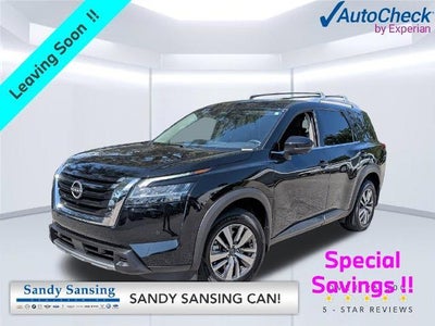 2023 Nissan Pathfinder SL 4DR SUV