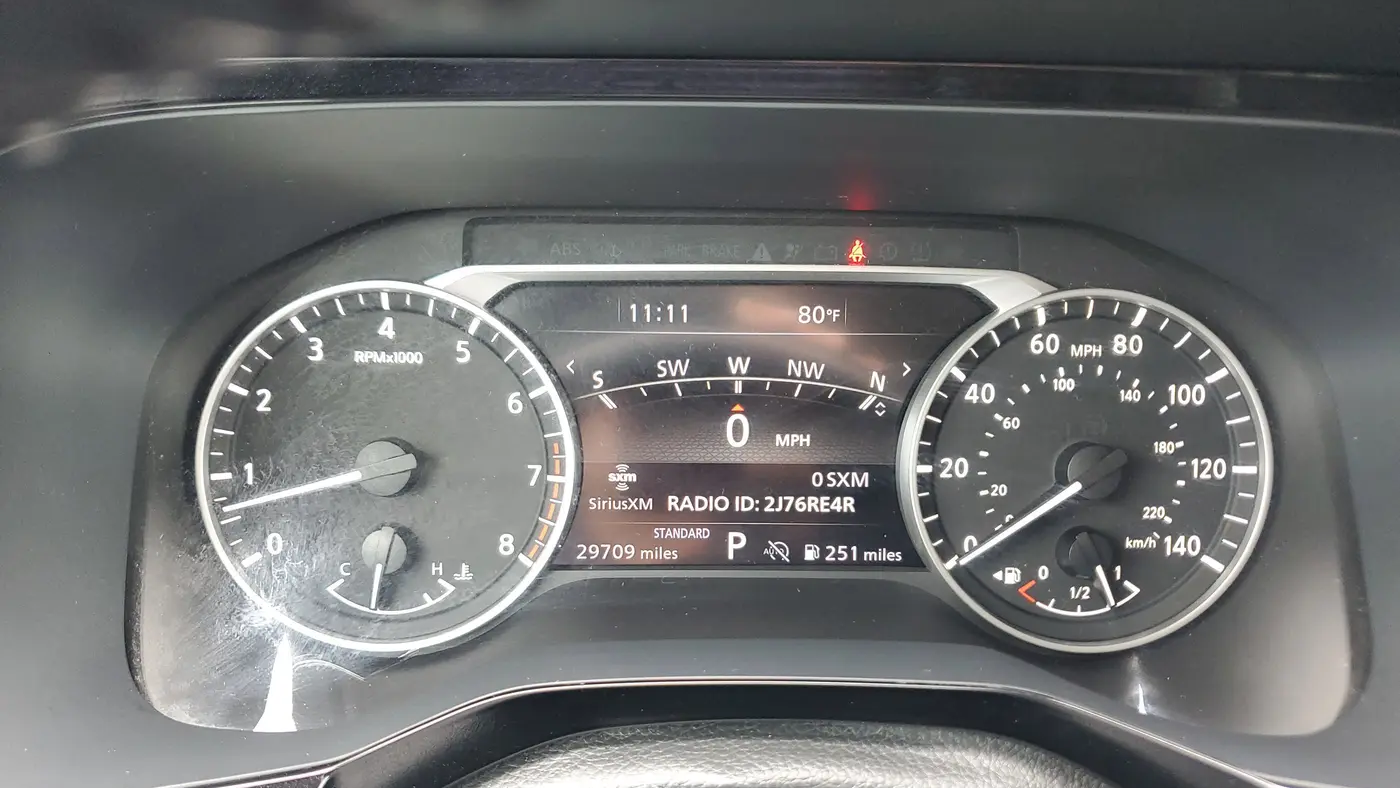 2024 Nissan Pathfinder SL