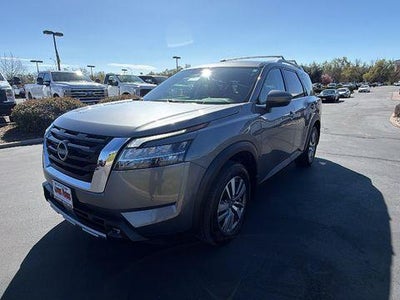 2022 Nissan Pathfinder SL 4DR SUV