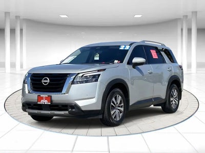 Photo of a 2023 Nissan Pathfinder SL 4DR SUV for sale