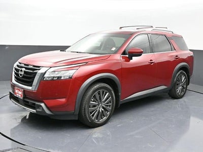 2022 Nissan Pathfinder SL 4DR SUV