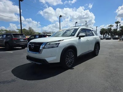 Photo of a 2024 Nissan Pathfinder SL 4DR SUV for sale