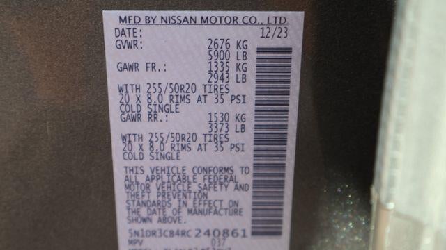 2024 Nissan Pathfinder SL