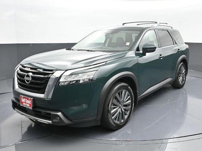 2022 Nissan Pathfinder SL 4DR SUV