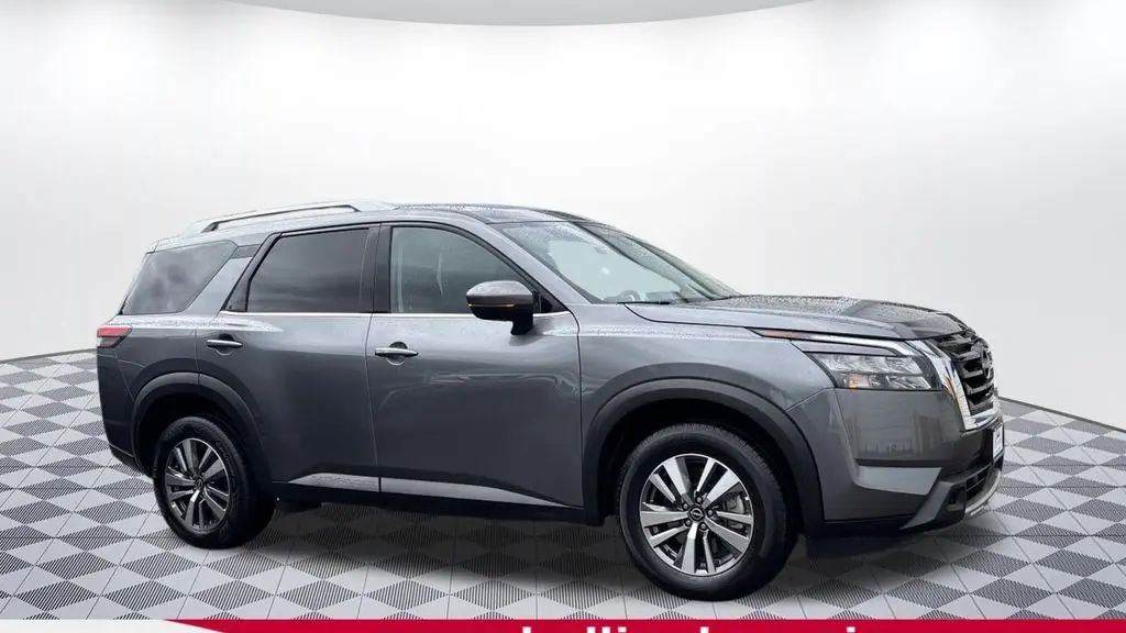 Preowned 2025 Nissan Pathfinder SL for Sale