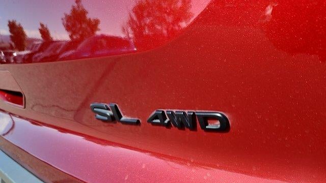 2022 Nissan Pathfinder SL