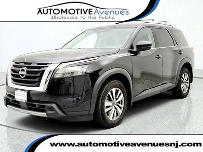 2025 Nissan Pathfinder AWD SL 4DR SUV