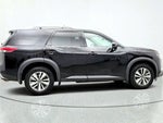2025 Pathfinder Thumbnail 4