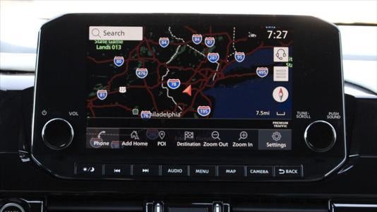 2022 Nissan Pathfinder SL
