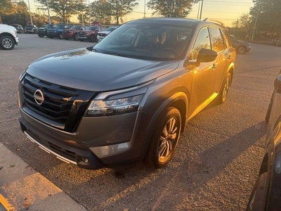 2022 Nissan Pathfinder AWD SL 4DR SUV