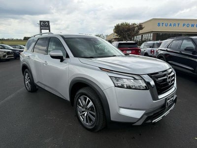 2023 Nissan Pathfinder AWD SL 4DR SUV