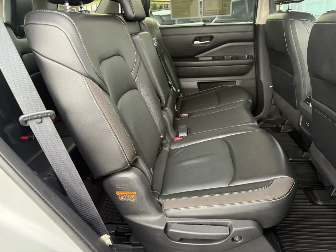 2023 Nissan Pathfinder - $27,999