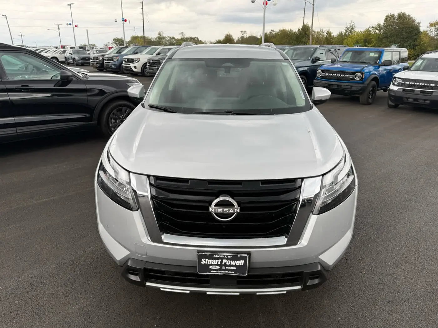 2023 Nissan Pathfinder - $27,999