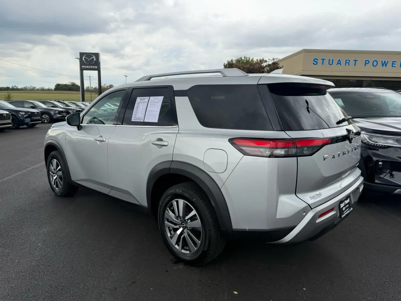 2023 Nissan Pathfinder - $27,999