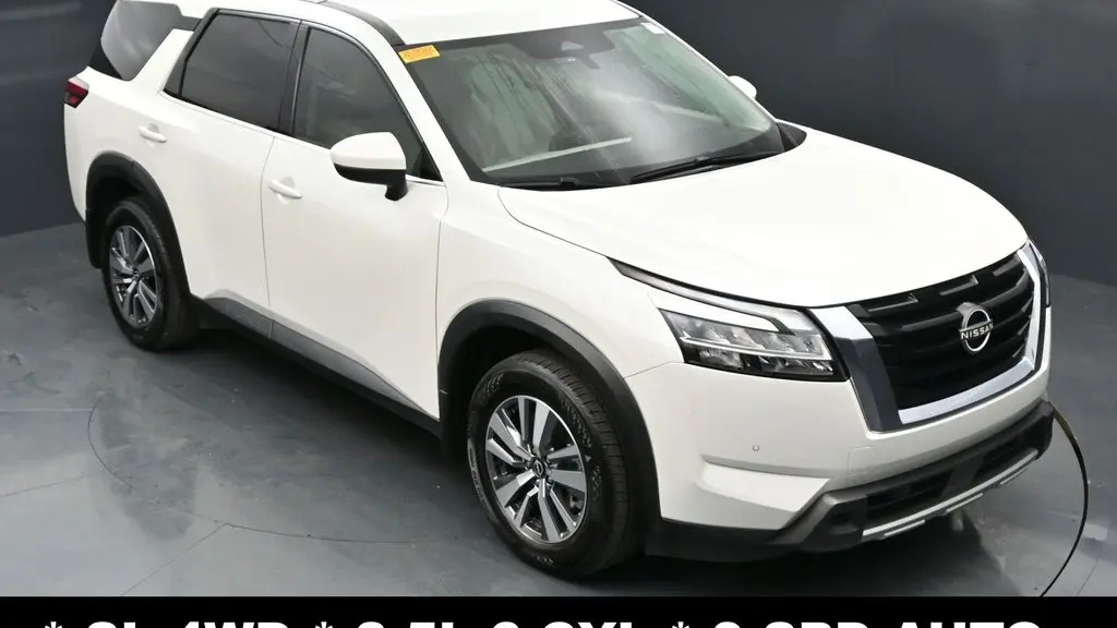 2023 Nissan Pathfinder SL