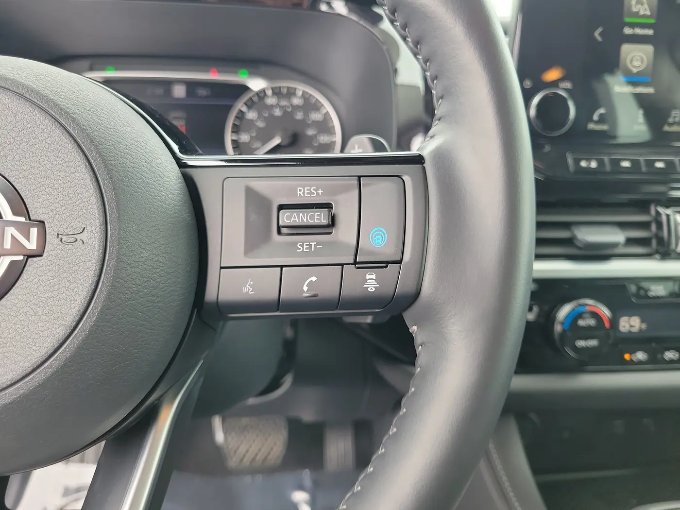 2025 Nissan Pathfinder - $39,500