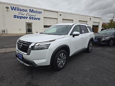 Photo of a 2025 Nissan Pathfinder AWD SL 4DR SUV for sale