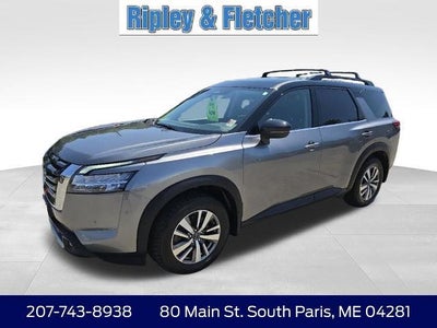 2022 Nissan Pathfinder AWD SL 4DR SUV