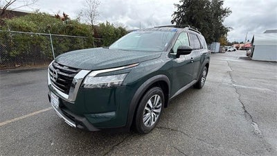 2023 Nissan Pathfinder AWD SL 4DR SUV