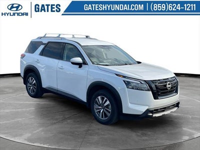 2025 Nissan Pathfinder AWD SL 4DR SUV