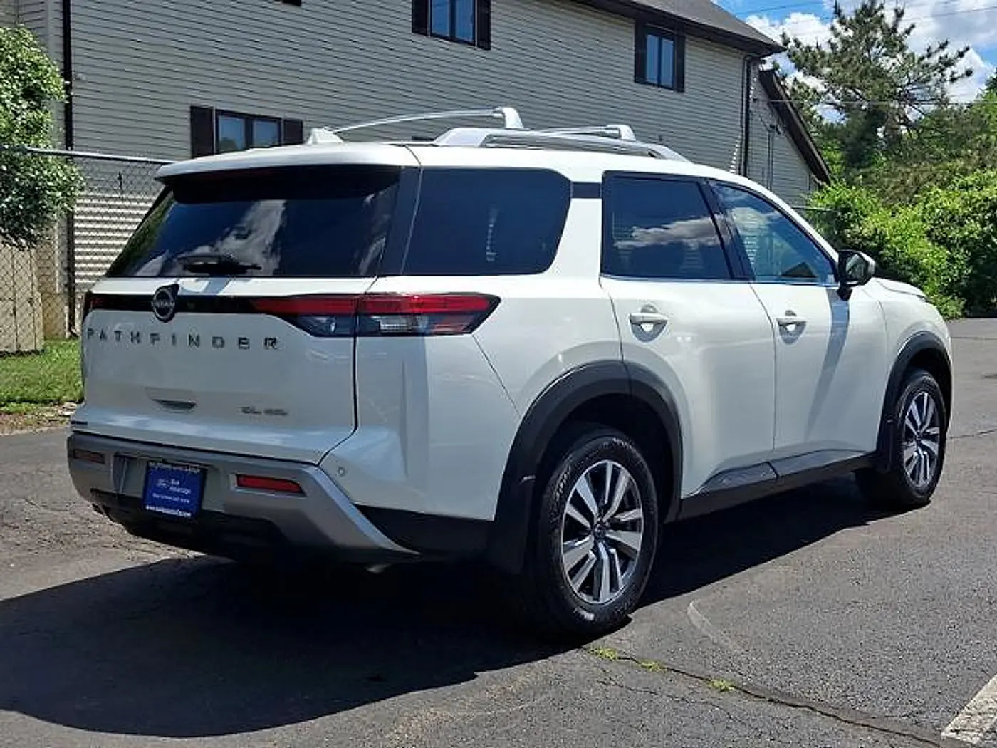 2023 Nissan Pathfinder - $34,698