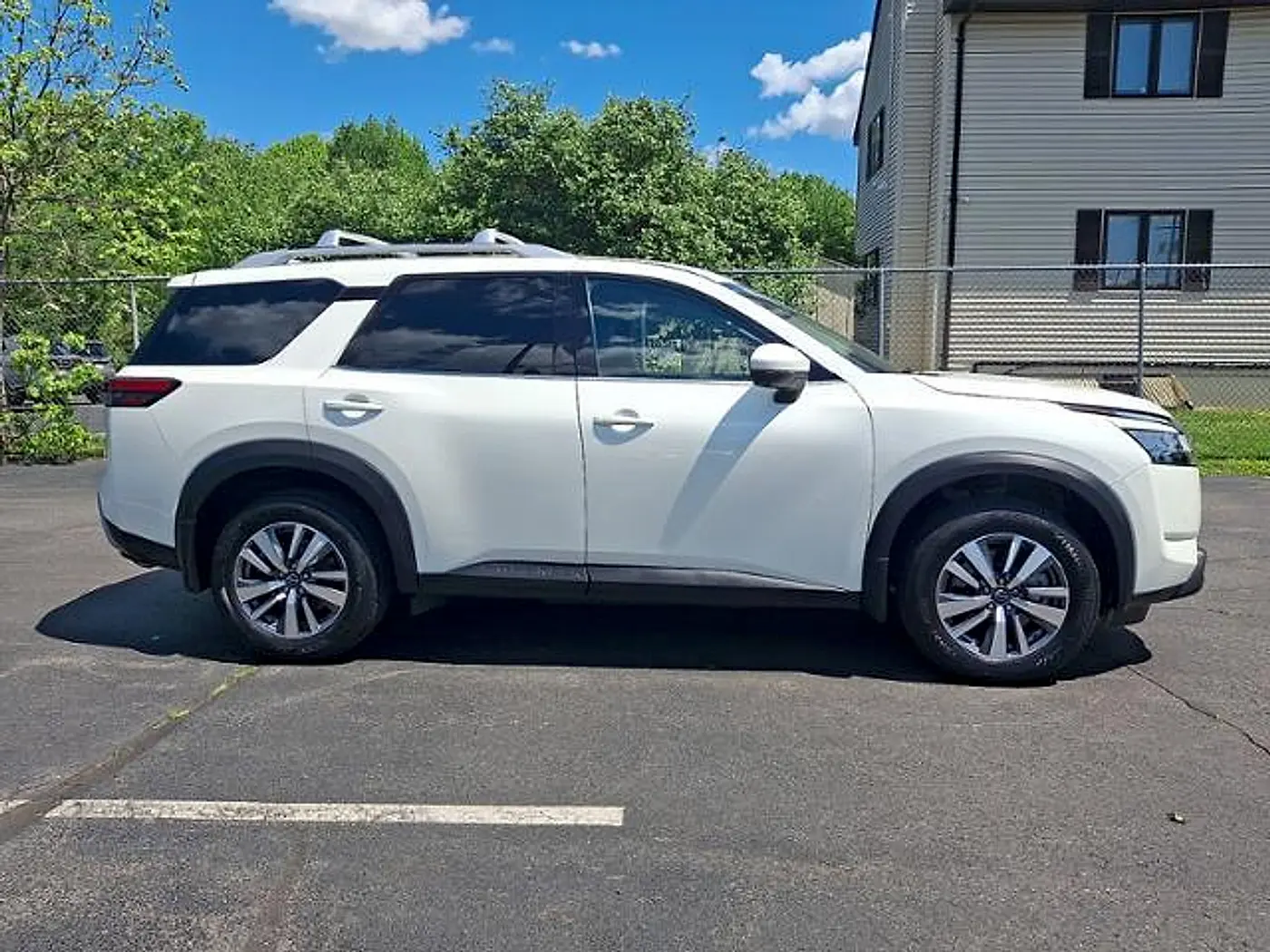 2023 Nissan Pathfinder - $34,698