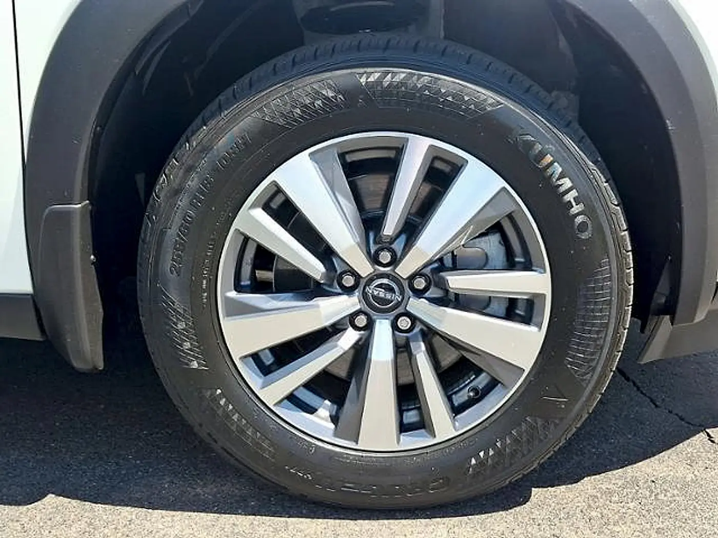 2023 Nissan Pathfinder - $34,698