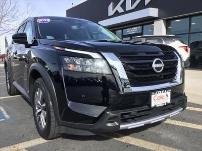 2025 Nissan Pathfinder AWD SL 4DR SUV