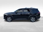2025 Pathfinder Thumbnail 3