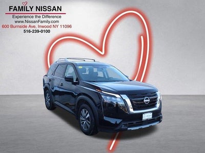 Photo of a 2025 Nissan Pathfinder AWD SL 4DR SUV for sale