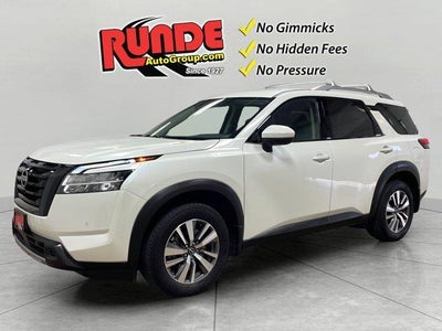 2024 Nissan Pathfinder AWD SL 4DR SUV