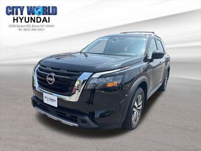 2025 Nissan Pathfinder AWD SL 4DR SUV