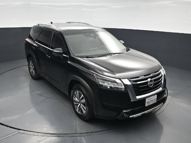2022 Nissan Pathfinder - $25,985