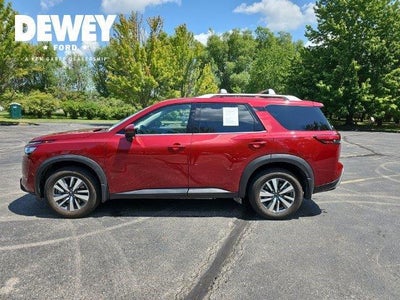 2024 Nissan Pathfinder AWD SL 4DR SUV