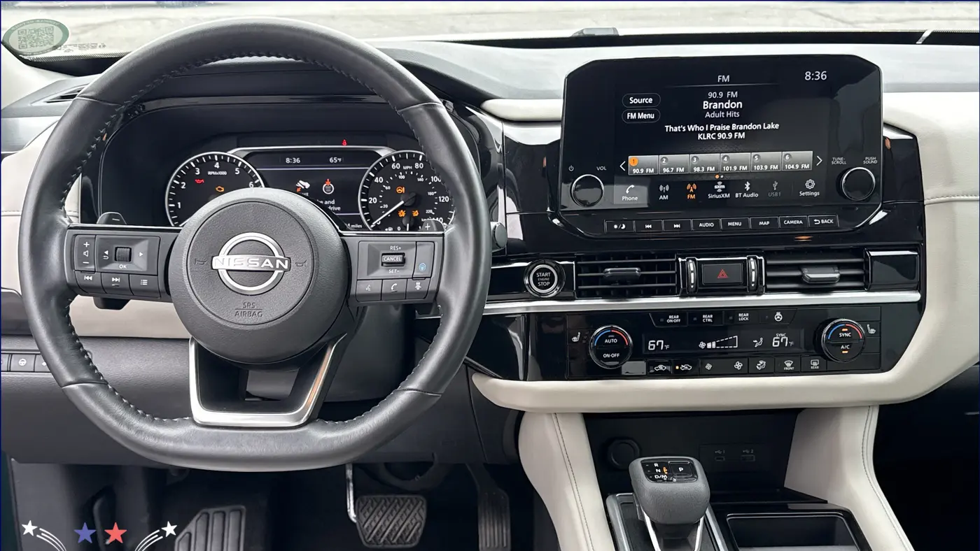 2024 Nissan Pathfinder SL