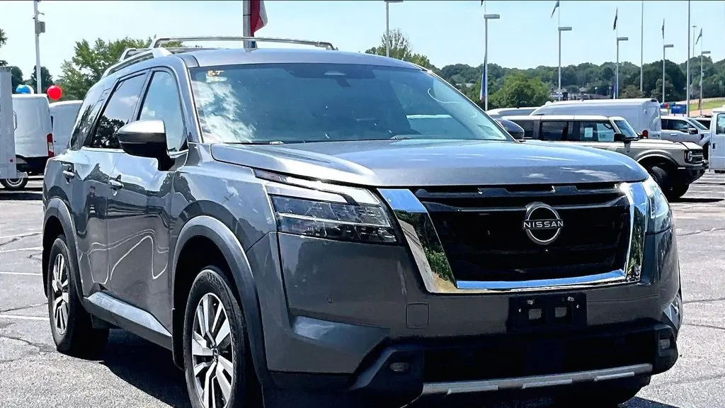 Preowned 2022 Nissan Pathfinder SL for Sale