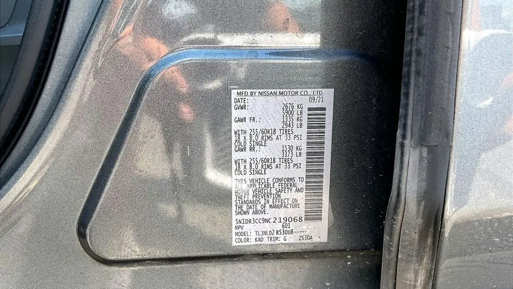 2022 Nissan Pathfinder SL